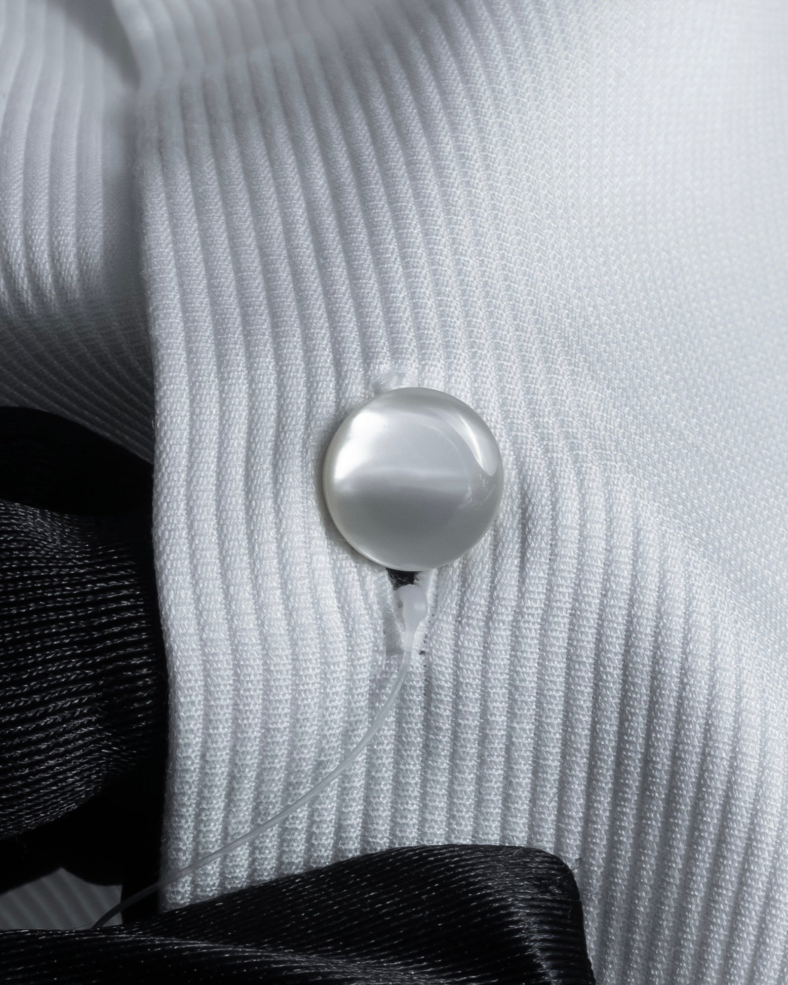 "GIORGIO ARMANI" Belt included bow tie dress shirt