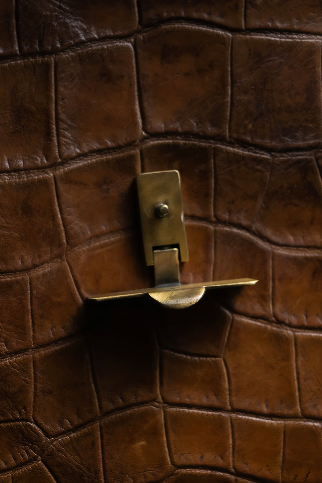 "GIORGIO ARMANI" crocodile leather box shoulder bag