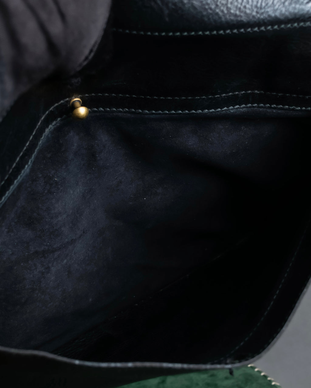 "YVES SAINT LAURENT" Muse to gold metal parts one-handle leather bag