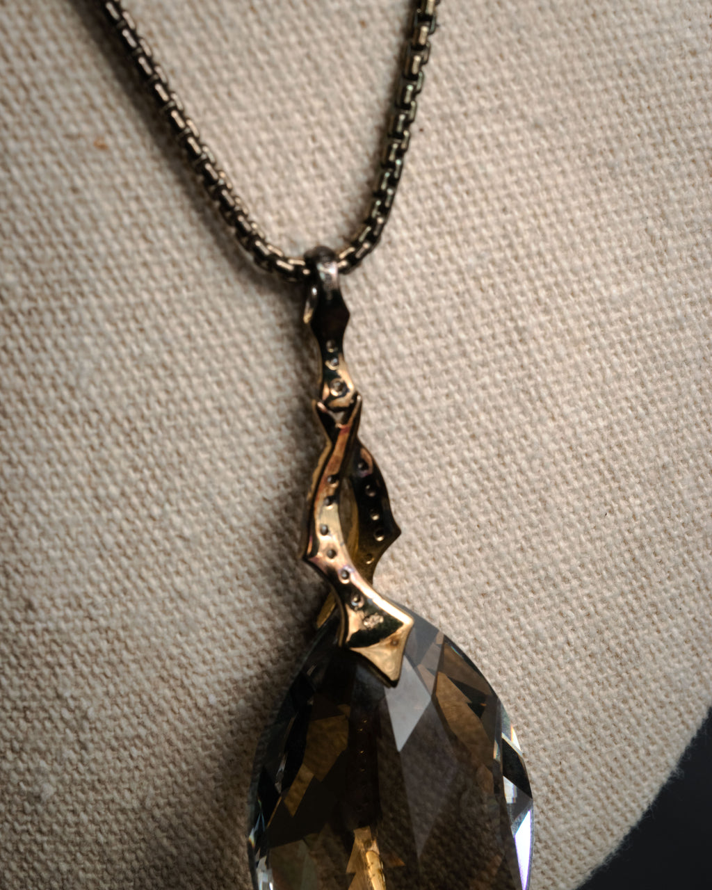 “Stephen Webster” 2000-2010 Crystal haze pendant necklace