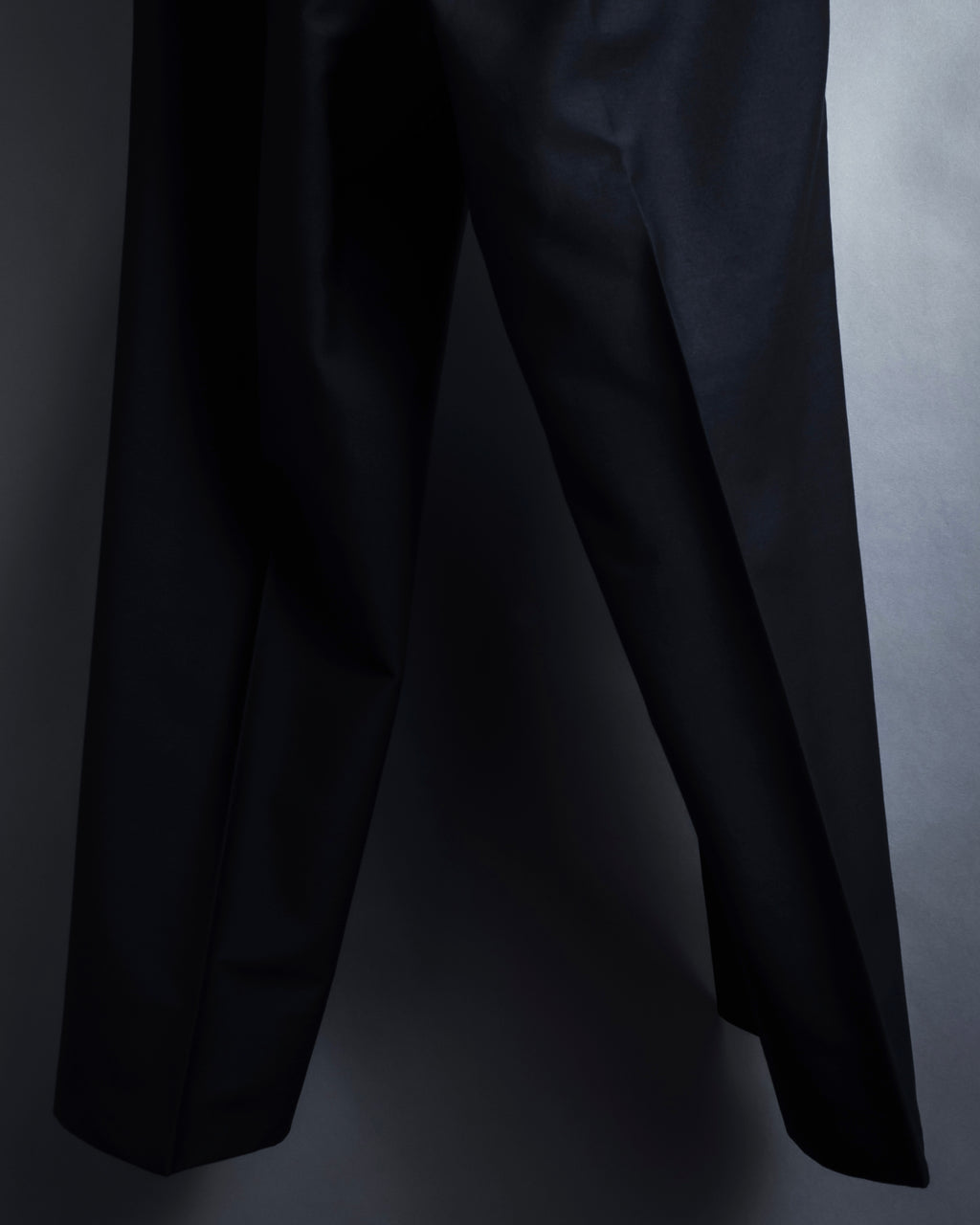 "YVES SAINT LAURENT" Strongly tailored shaped wool set up