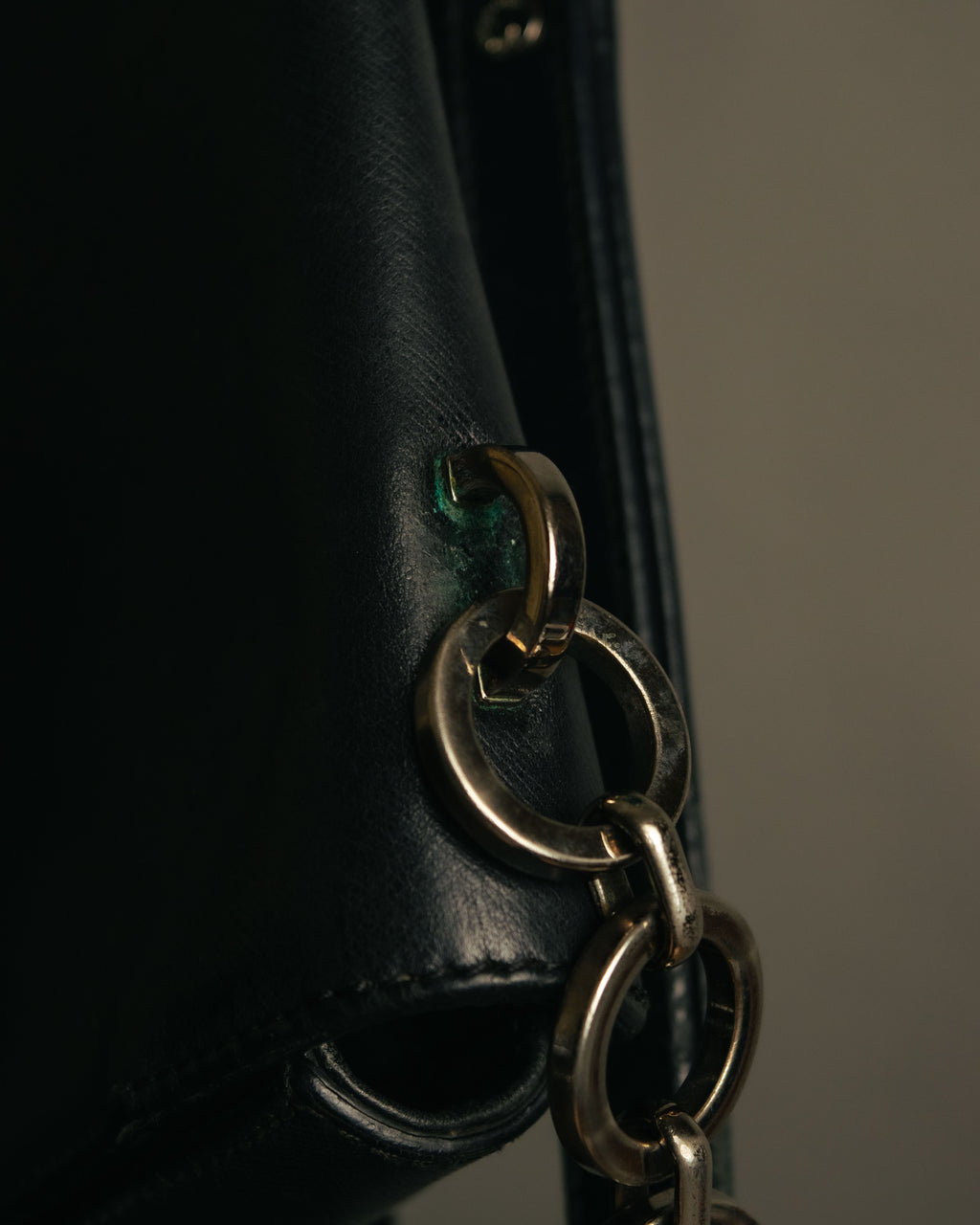 “Salvatore Ferragamo” 2010’s Gancini leather shoulder bag