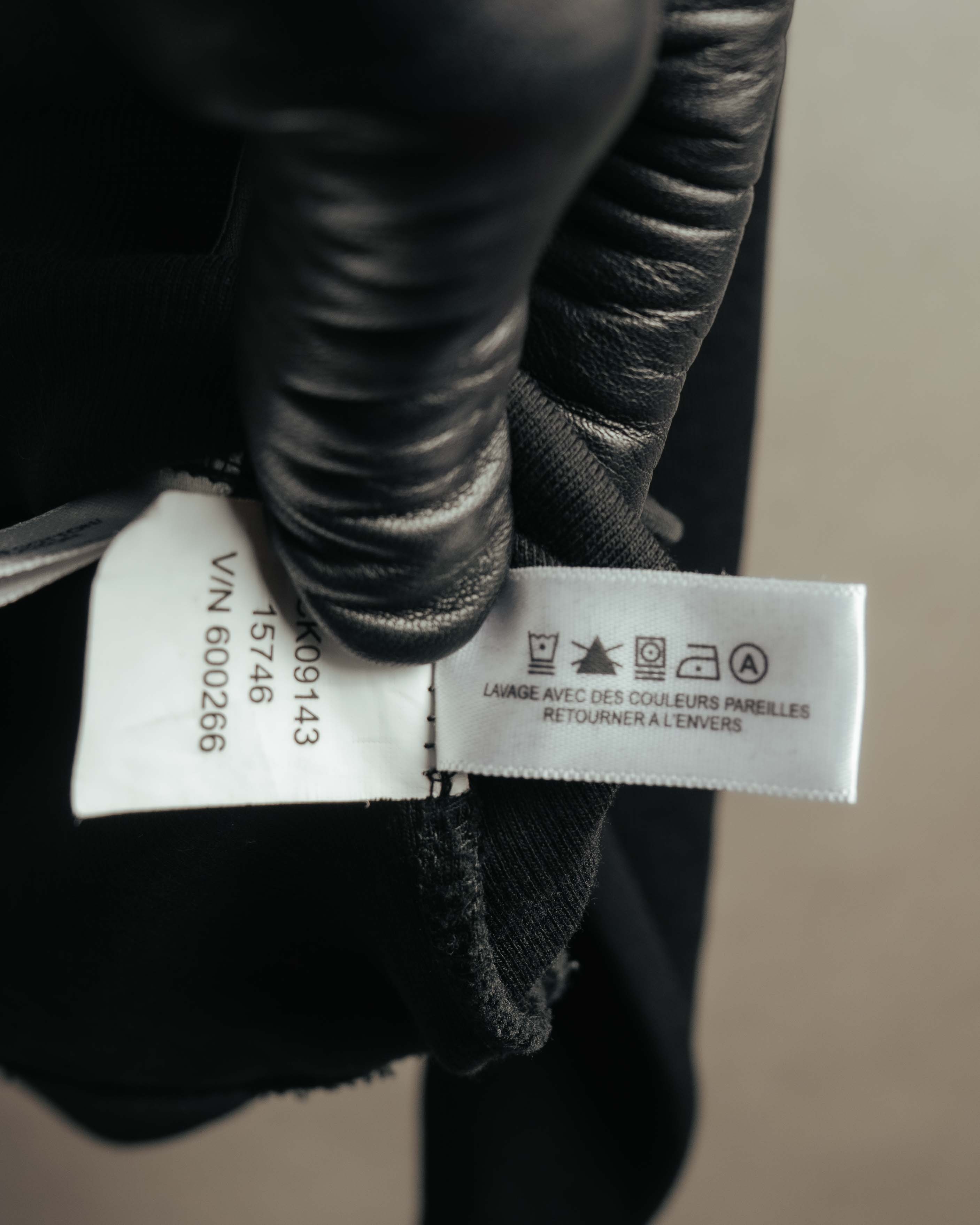 -MOOD Vintage Collections- 00’s Minimal black supima cotton knit