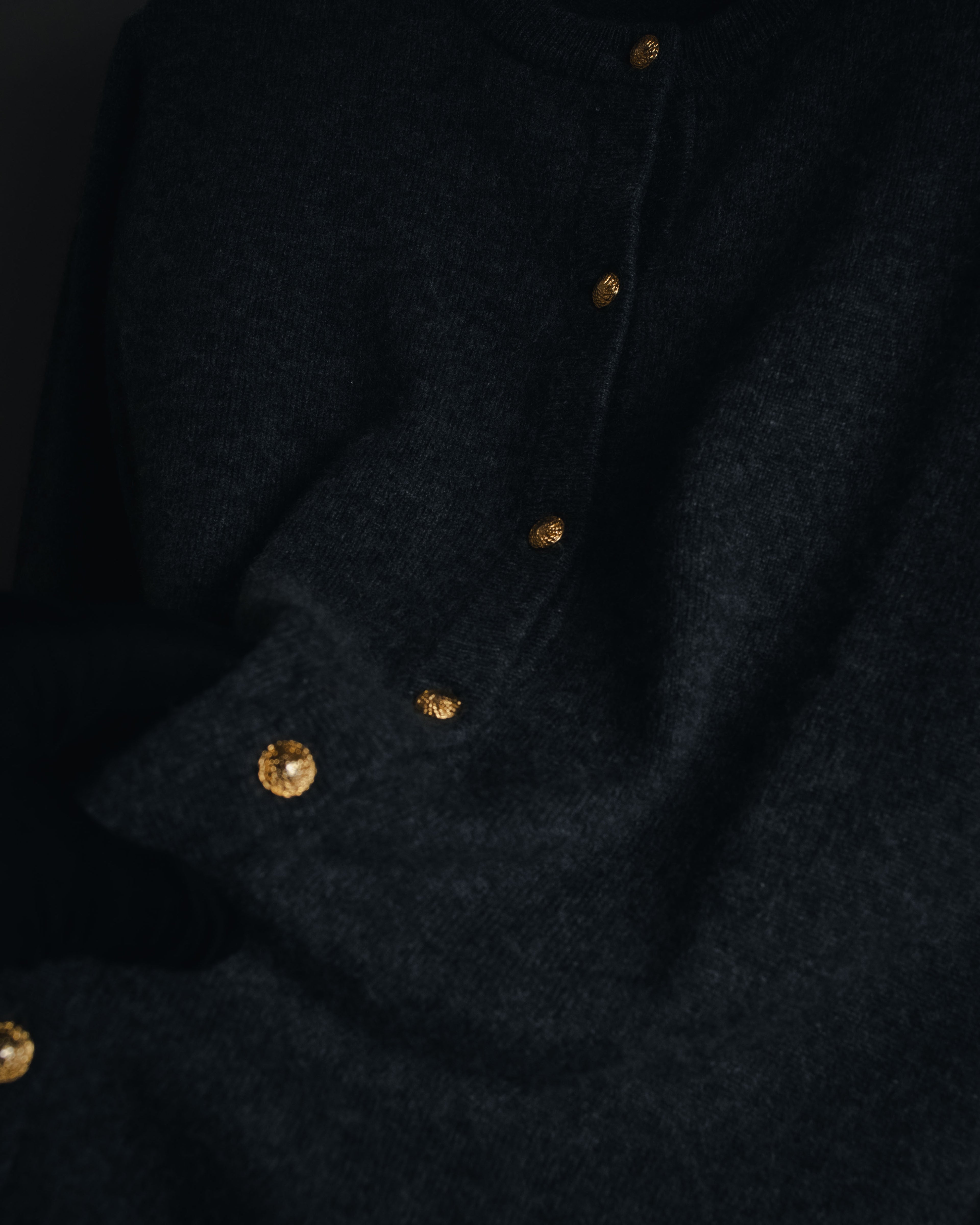 Cardigan de punto con botones de joya de los años 90 de Christian Dior