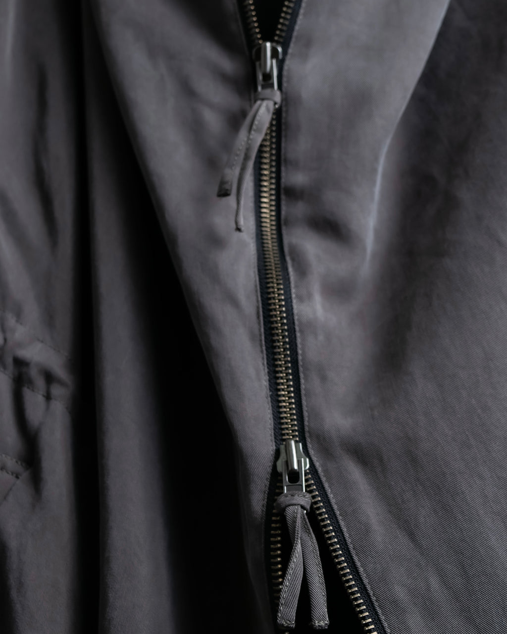 “DOUBLE STANDARD CLOTHING” Designed sleeve hooded middle coat