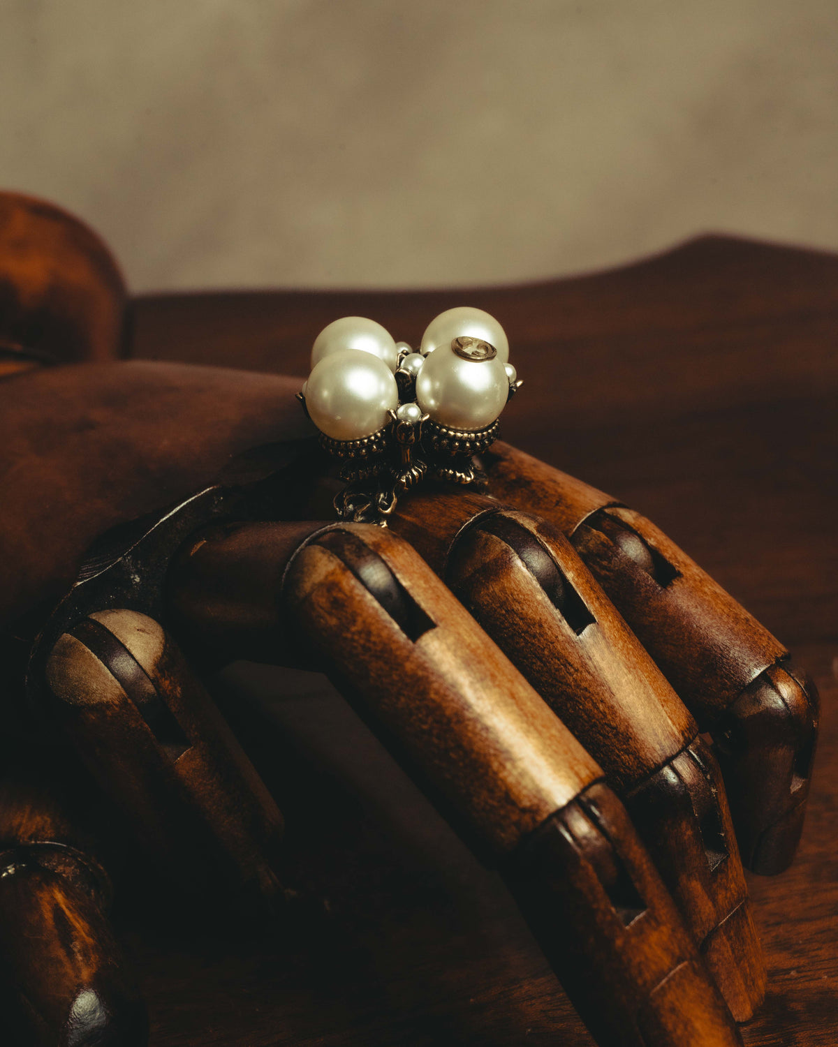 -SPECIAL- "GUCCI" 2015-2022 Pearl cluster sculptural statement ring