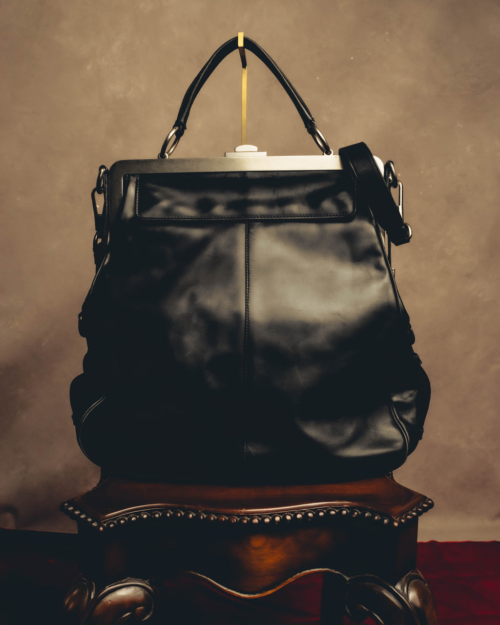 -SPECIAL- "Yves Saint Laurent" 00's Rive gauche black leather frame handbag