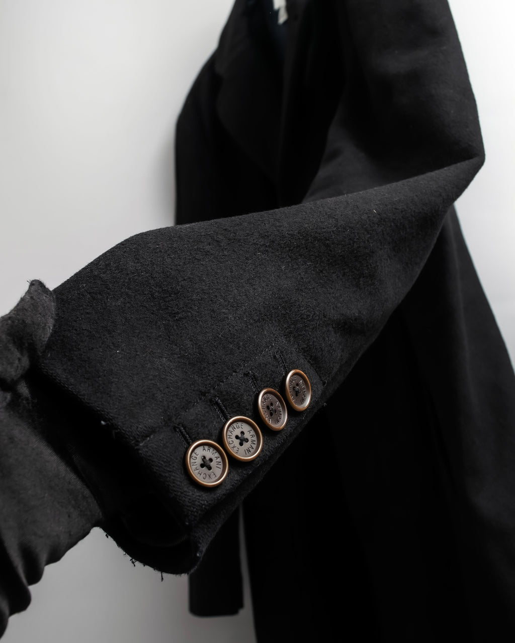 "ARMANI EXCHANGE" Sloth latch design stand color mid-length coat