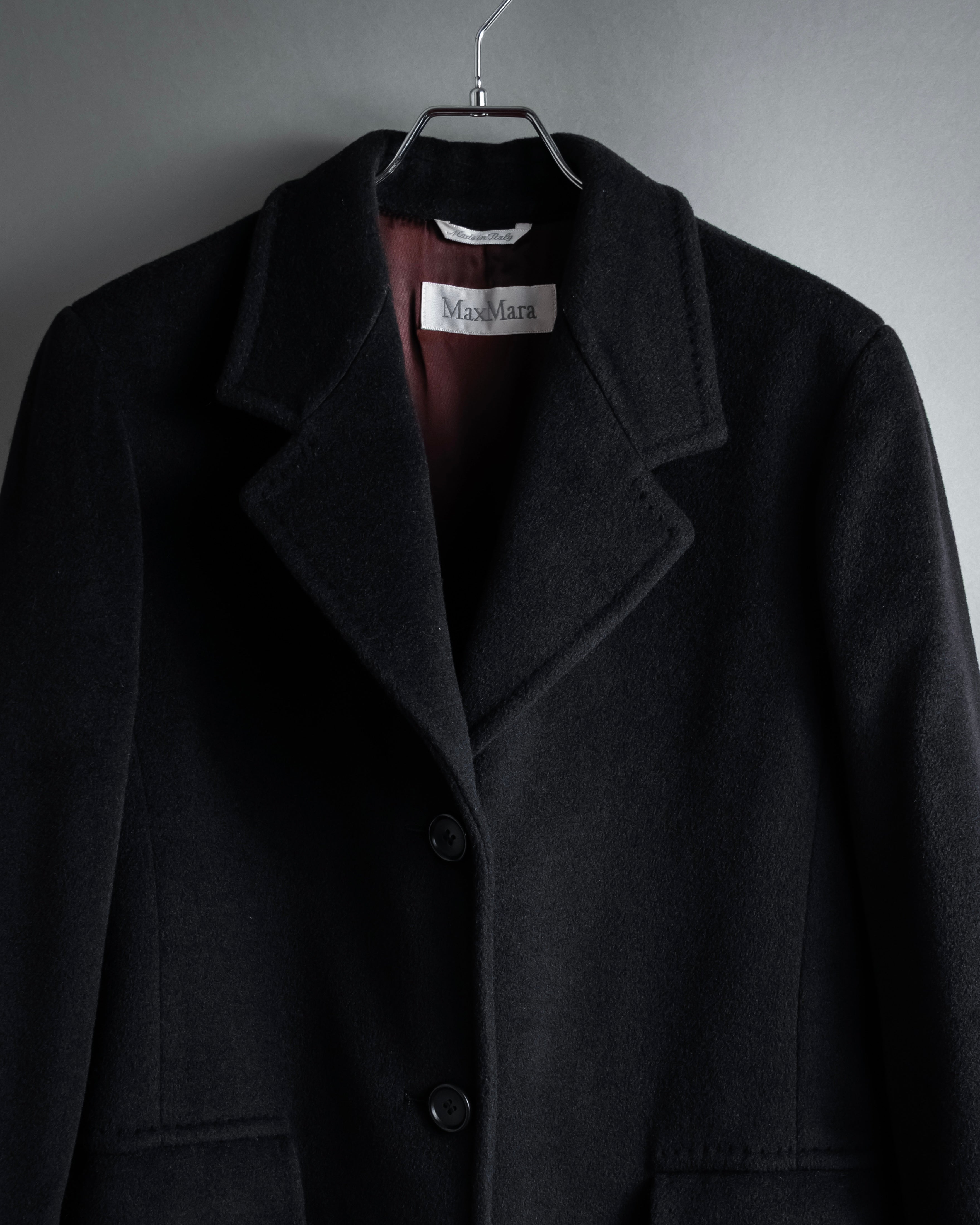 "Max Mara" 90's White tag tailored collar angora mix coat