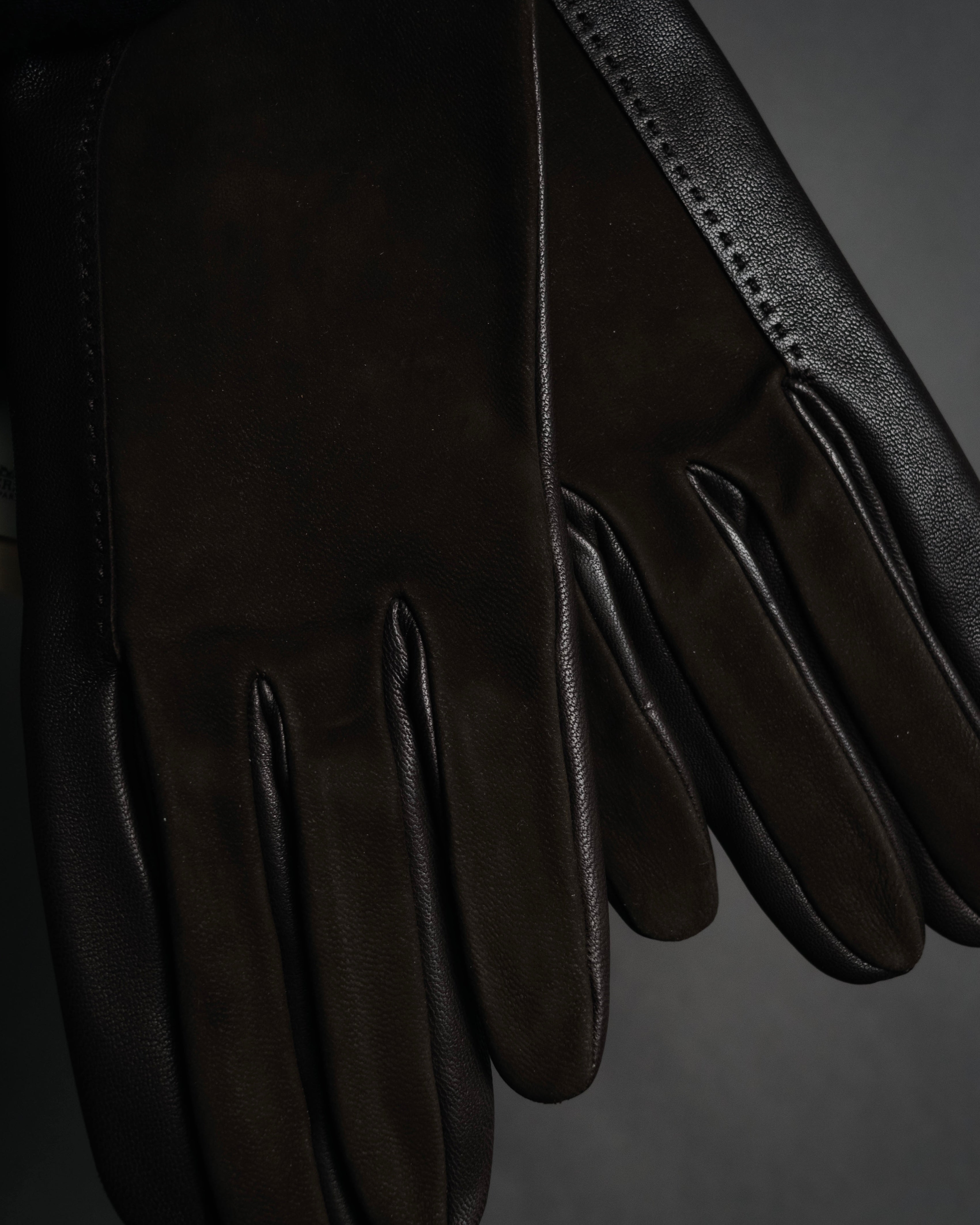 “HERMÈS” 2010’s bi material lambskin silk lined gloves