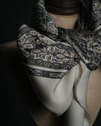 “HERMES” 1995–2005 Paisley botanical silk twill carré scarf