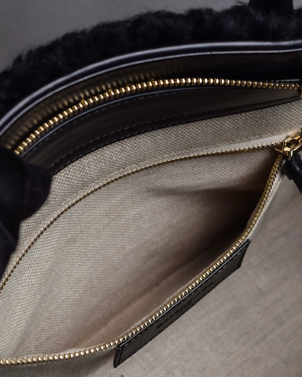 "BALENCIAGA" Padlock design shearling leather bag