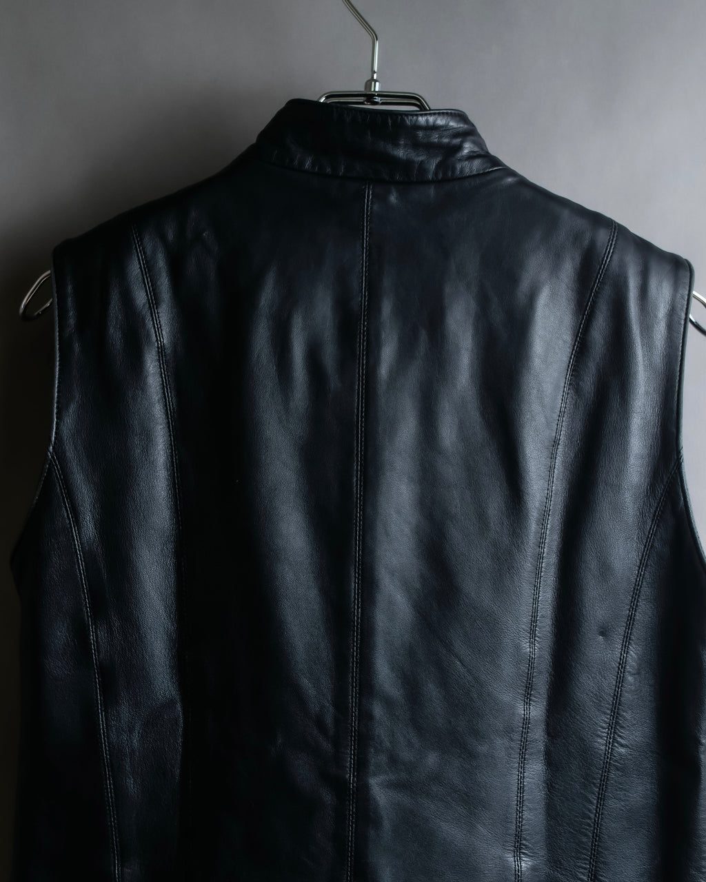 "BALMAIN" Braided detail lamb leather zip-up vest