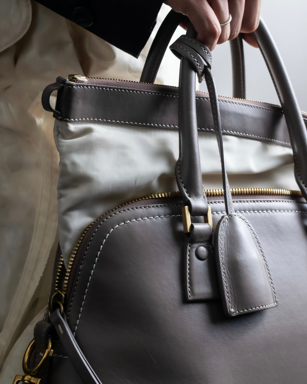 "MAISON MARGIELA" 5AC medium 2way handbag