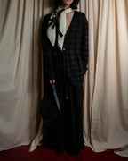 "CHANEL" Logo engraved ribbon motif design large scarf