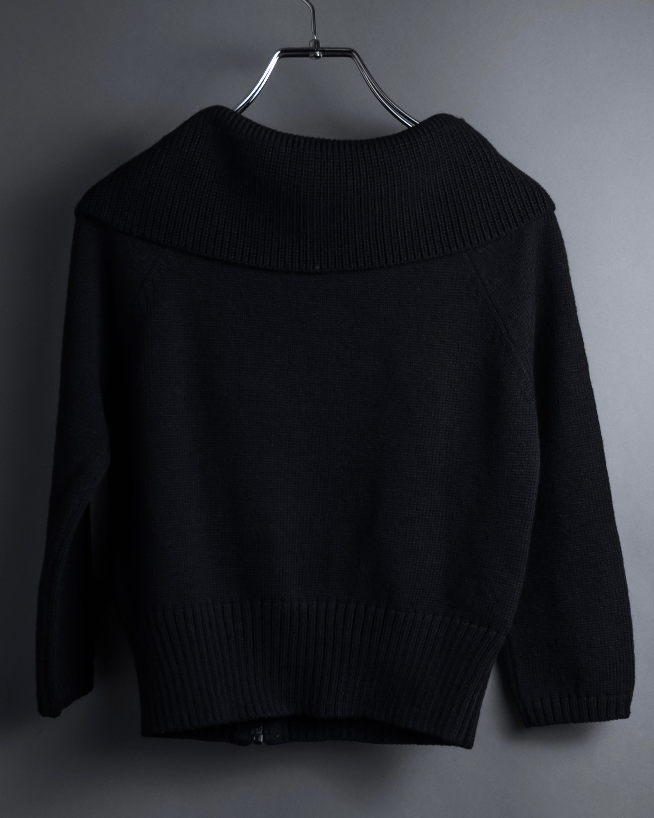 "FENDI" Raglan sleeves short length zip-up knit