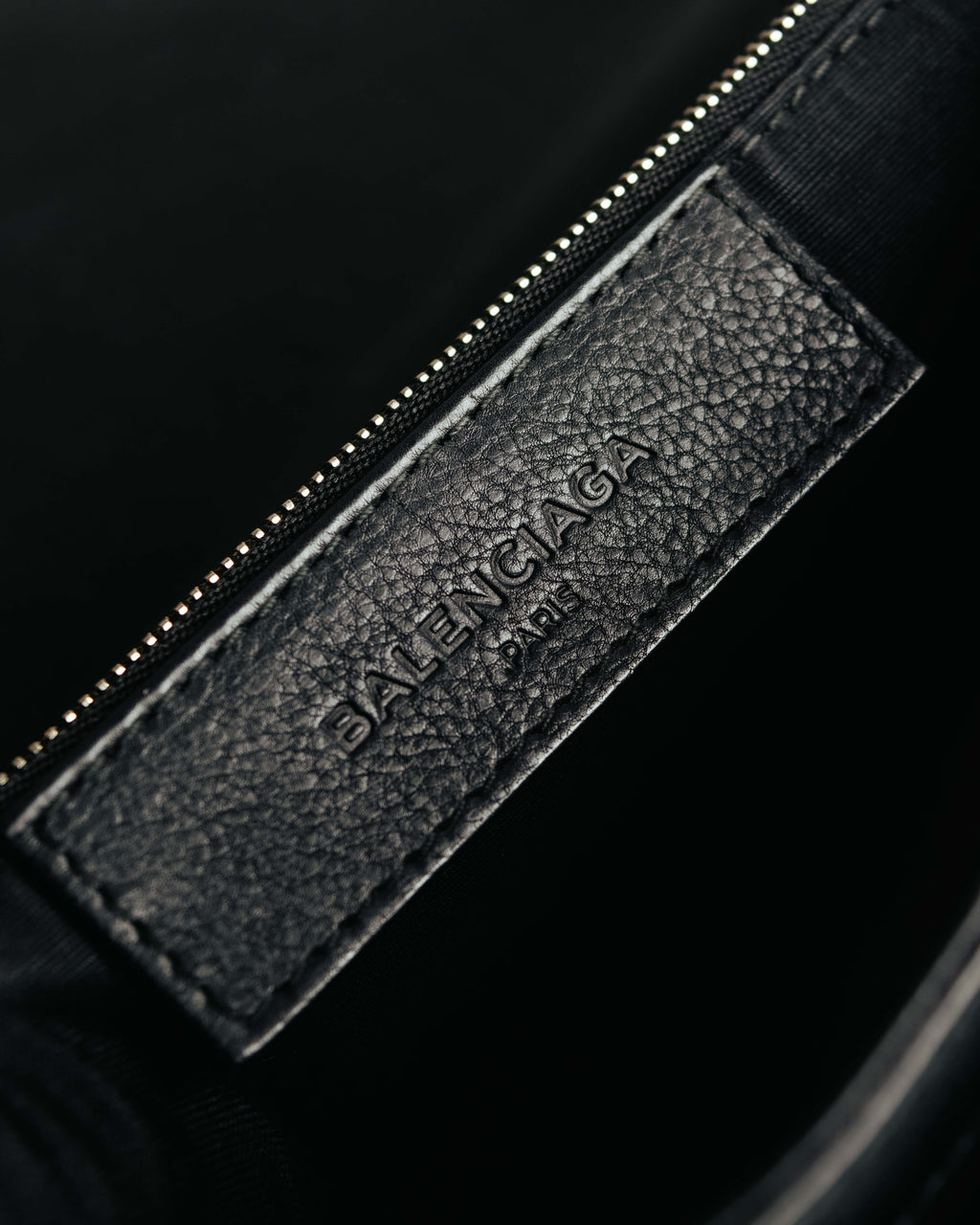 -SPECIAL- “BALENCIAGA” 2013-17 Le dix mixed leather shoulder bag