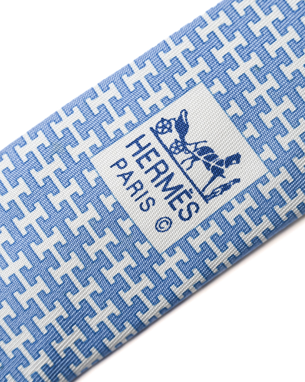 HERMES/ H Logo Silk Tie Sky Blue × Whigte