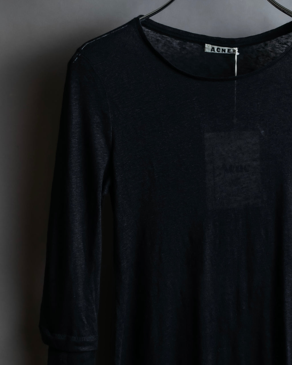 "Acne" Back＆sleeve cutting slit design pullover