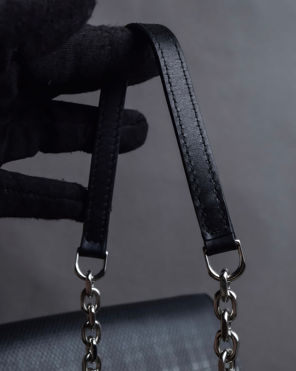"MAISON MARGIELA" Check pattern gradient design chain shoulder leather wallet bag