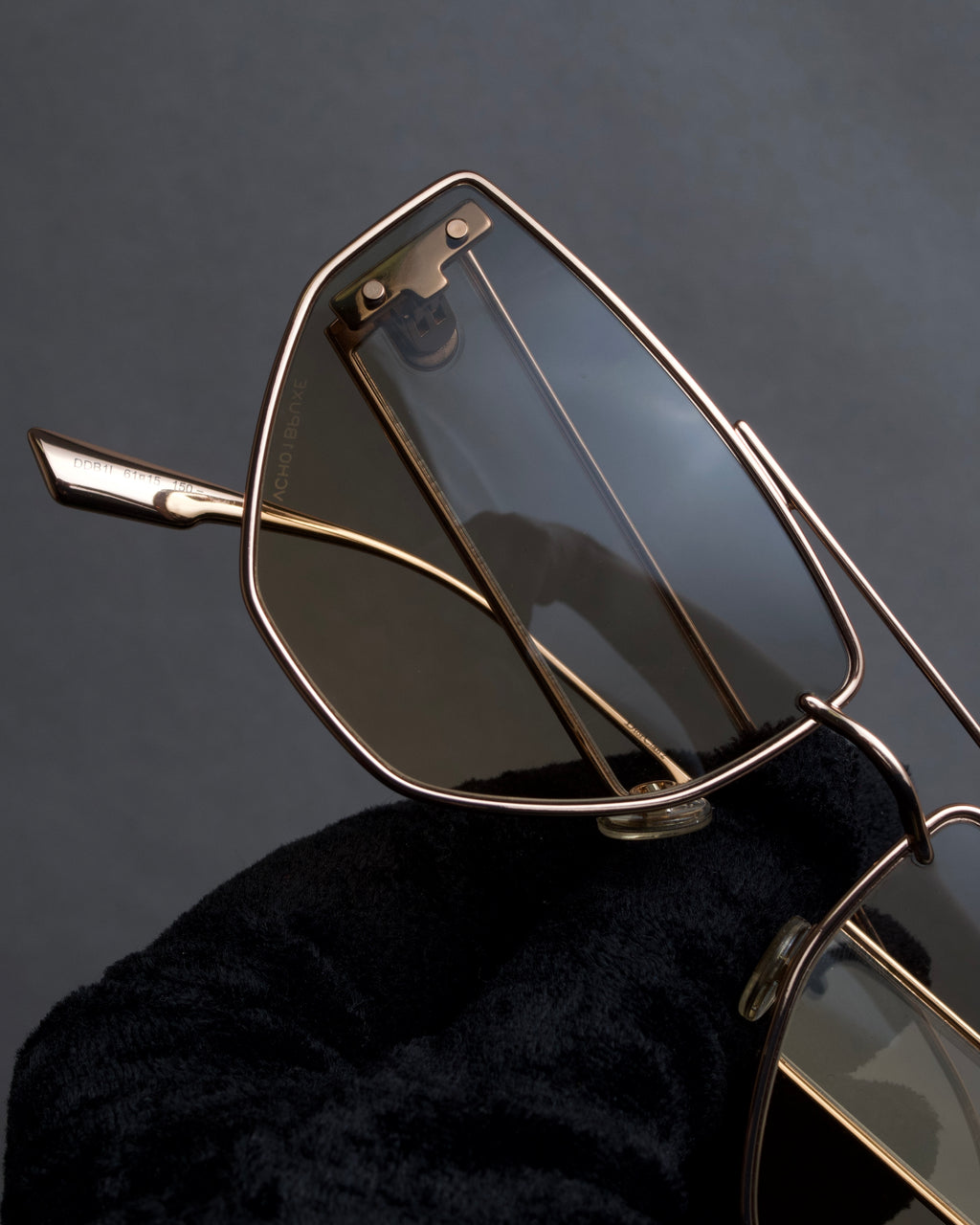 "Christian Dior" Metal acetate combination design sunglasses