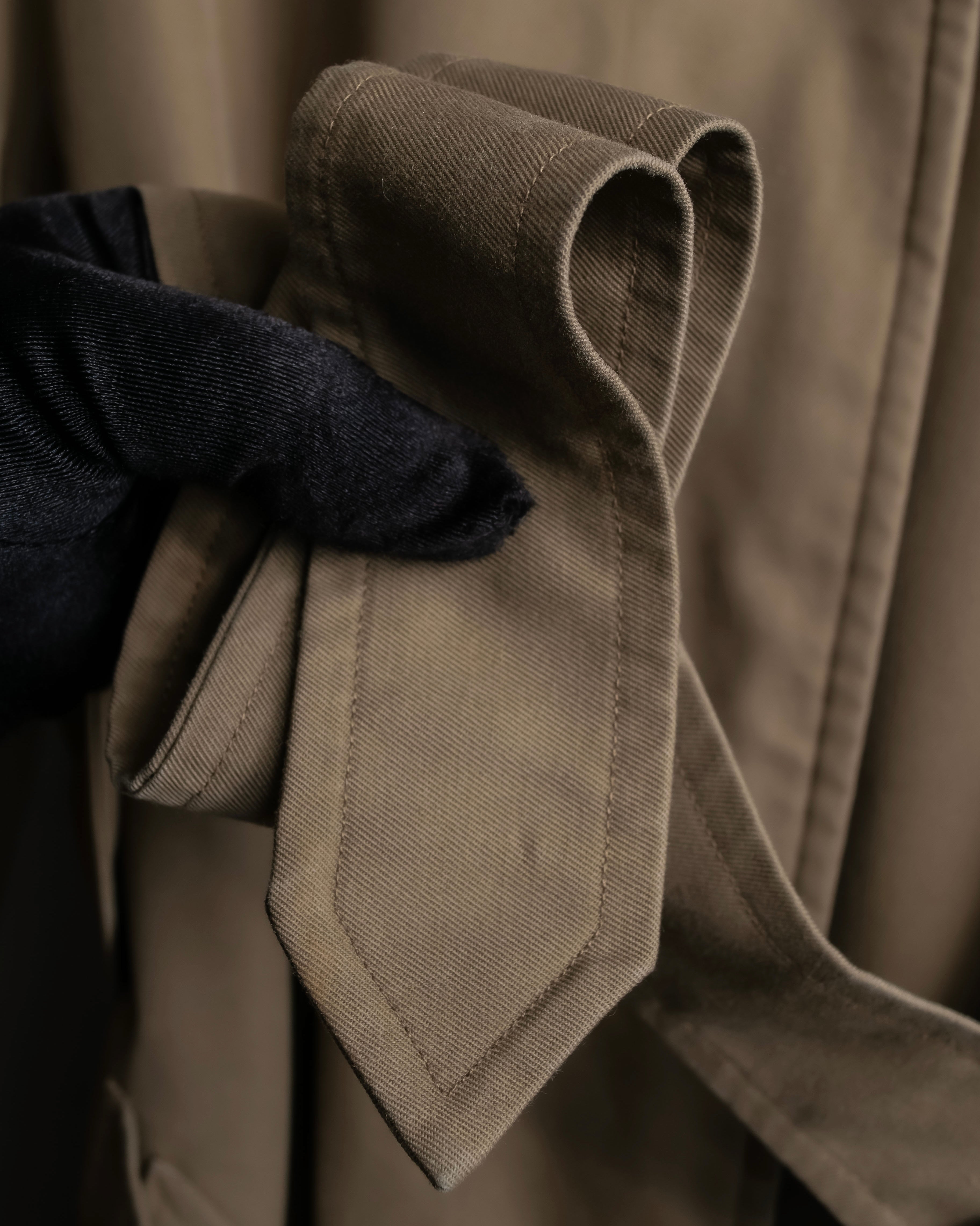 "Burberrys" Water-repellent cotton soutien colour trench coat