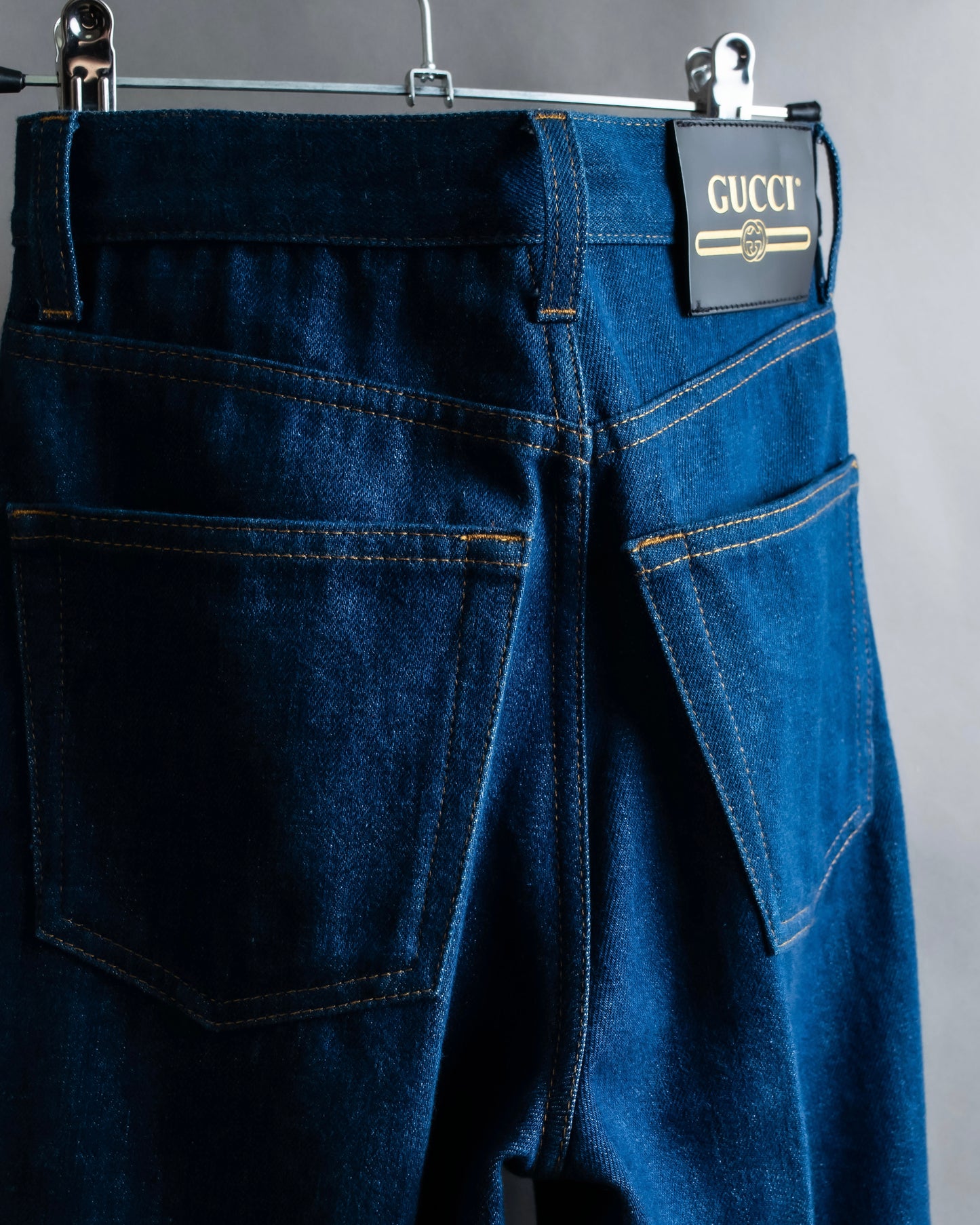 "GUCCI" Logo lapel design one wash flare denim