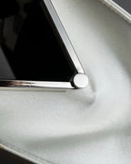 "YVES SAINT LAURENT" Clasp design chain shoulder patent leather bag