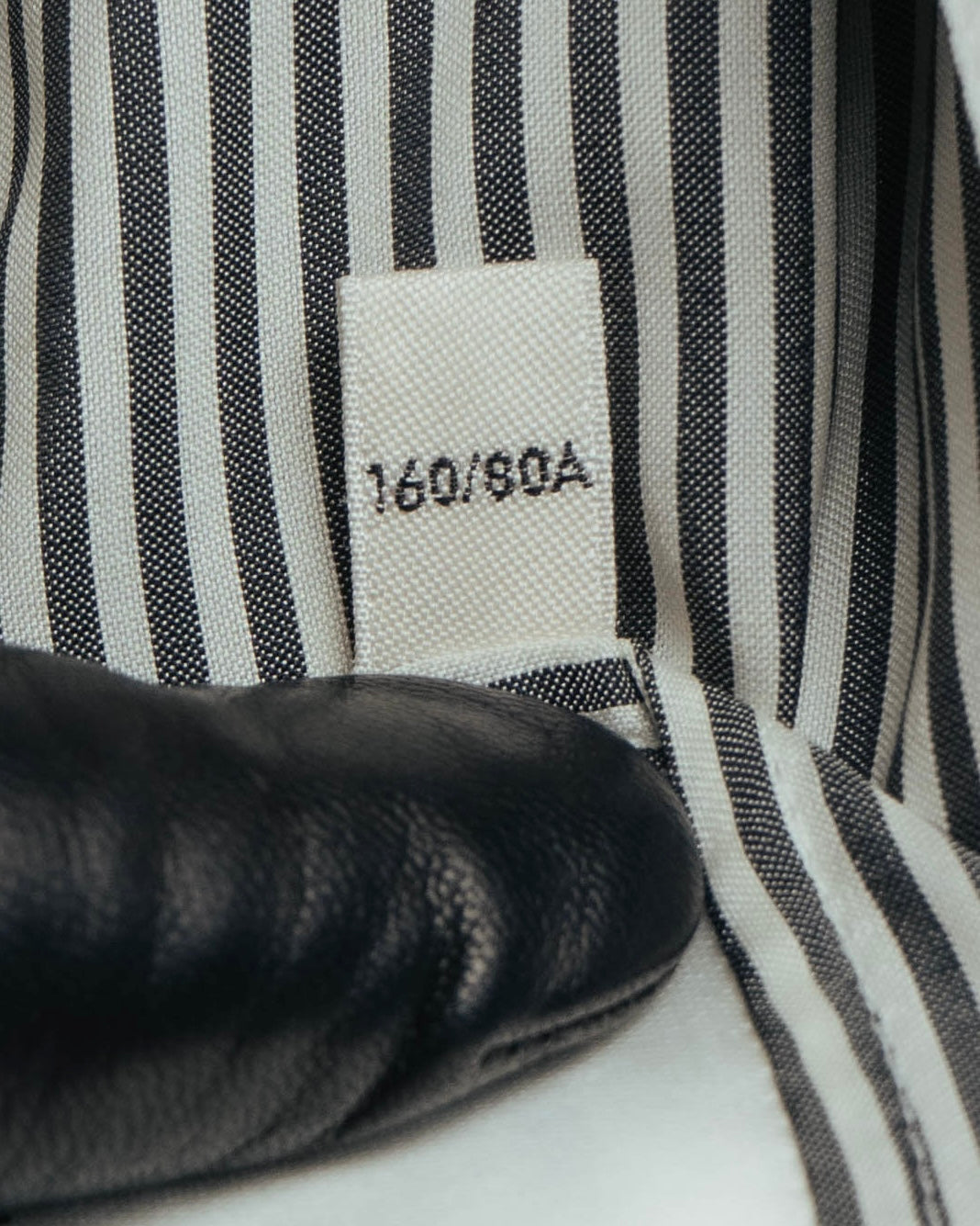 -SPECIAL- “CELINE” 2018’s silk striped ruffle bow blouse
