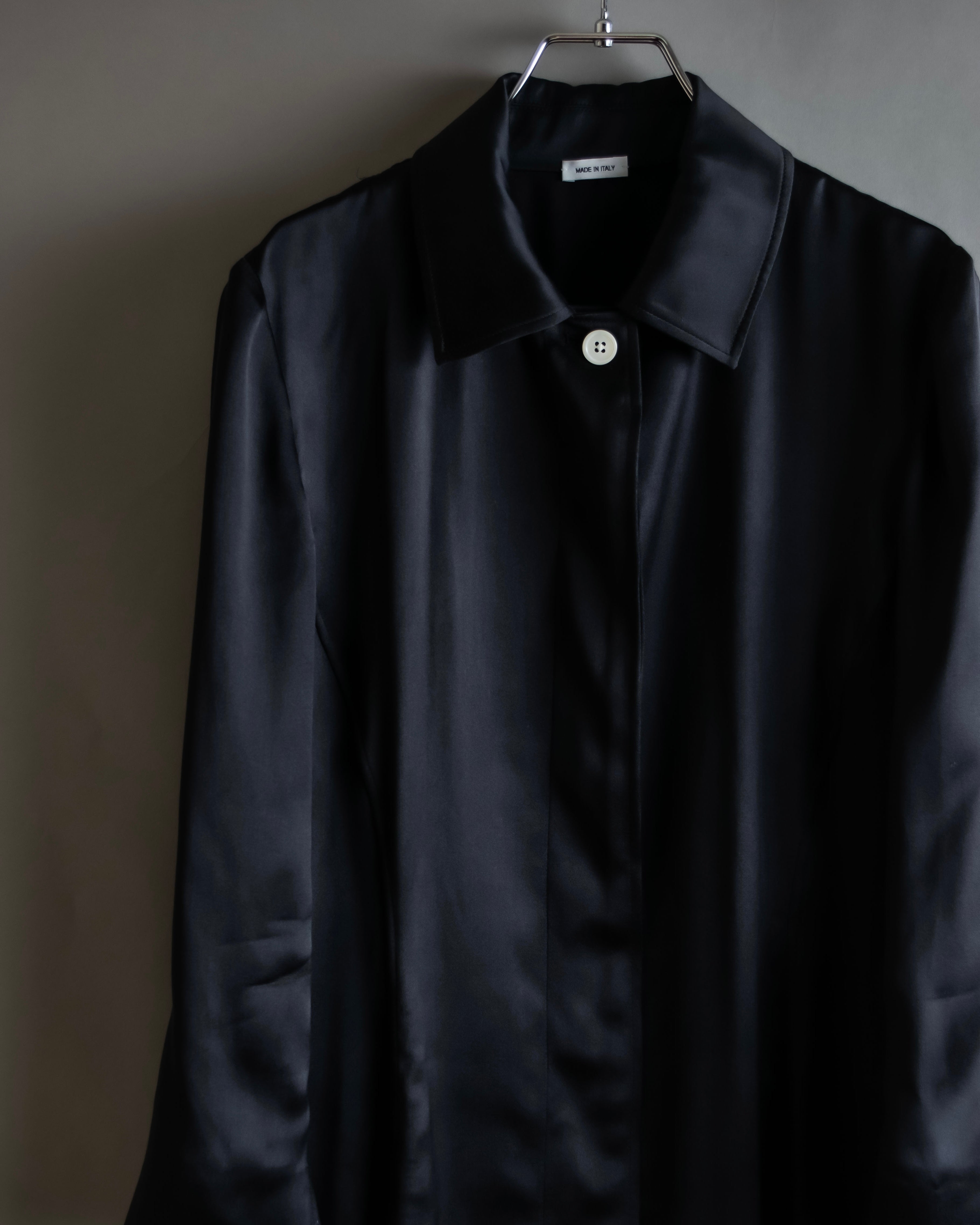 "THOM BROWNE" Shiny long hidden button shirt