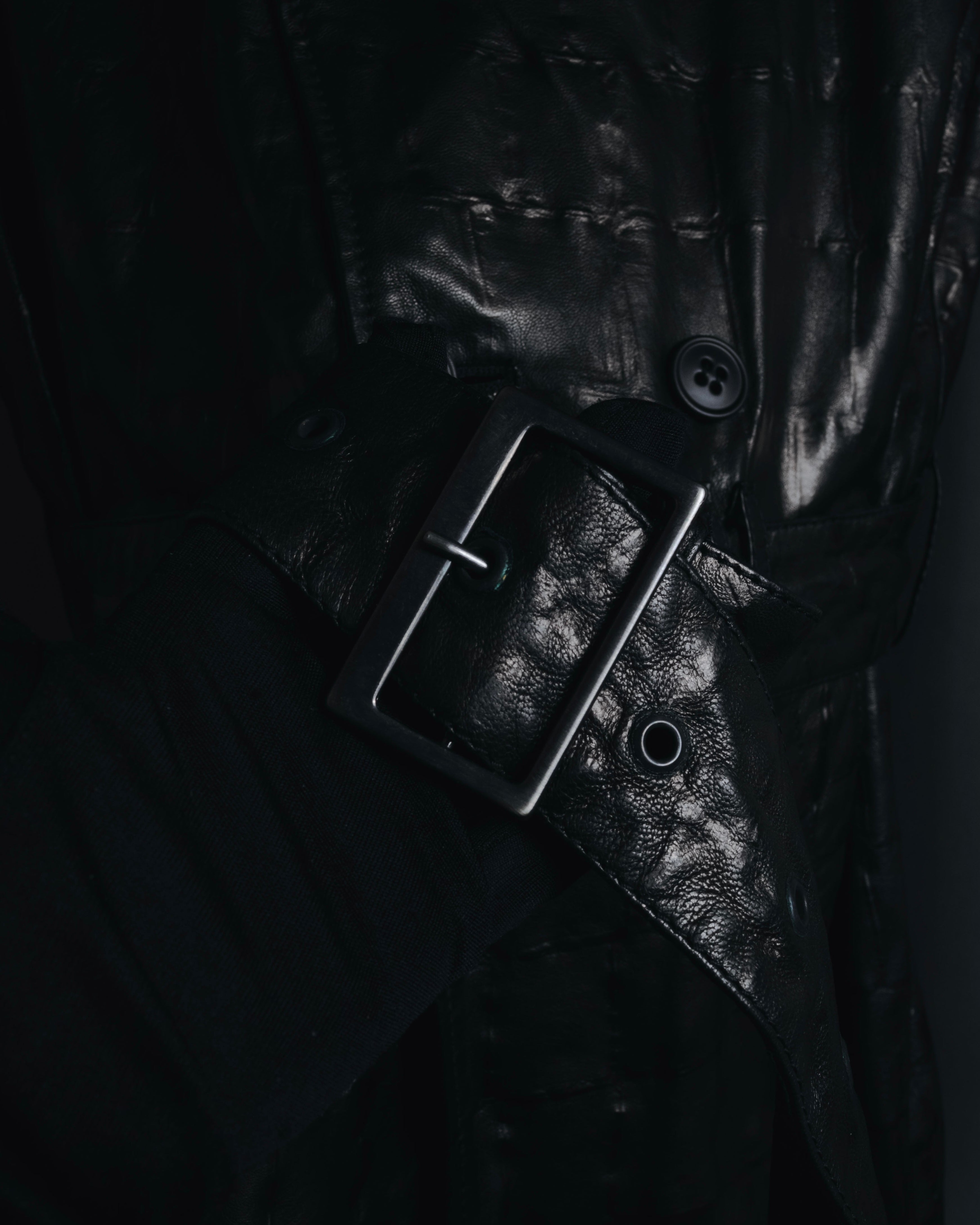 EMPORIO ARMANI (エンポリオアルマーニ) - ラムレザー トレンチコート