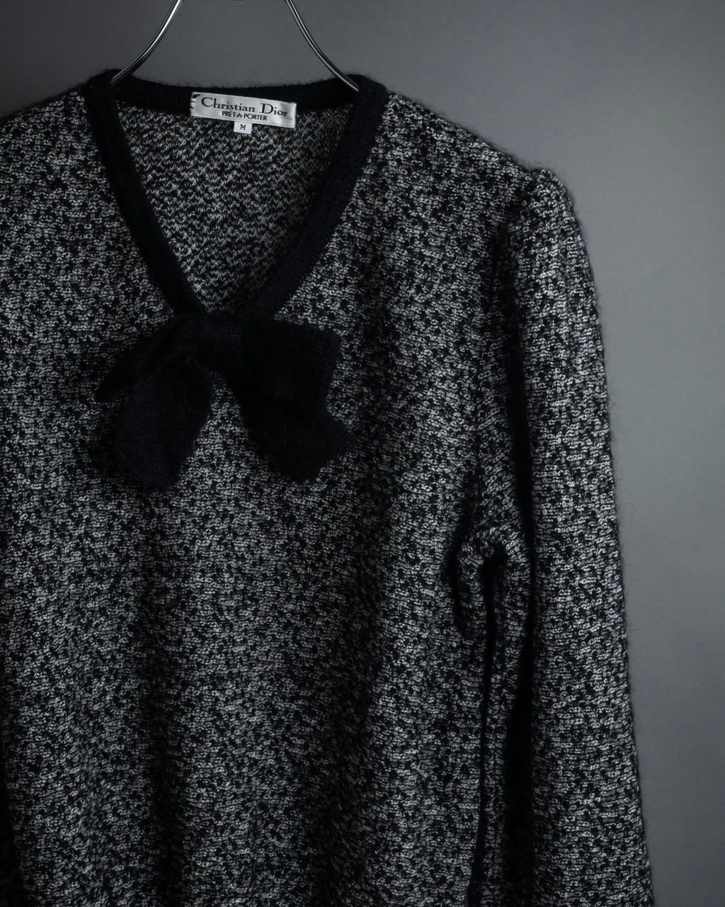 "Christian Dior PRETA PORTER"
Ribbon design mixed yarn knit pullover