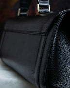 "BURBERRYS" Cylinder shaped leather one handle bag