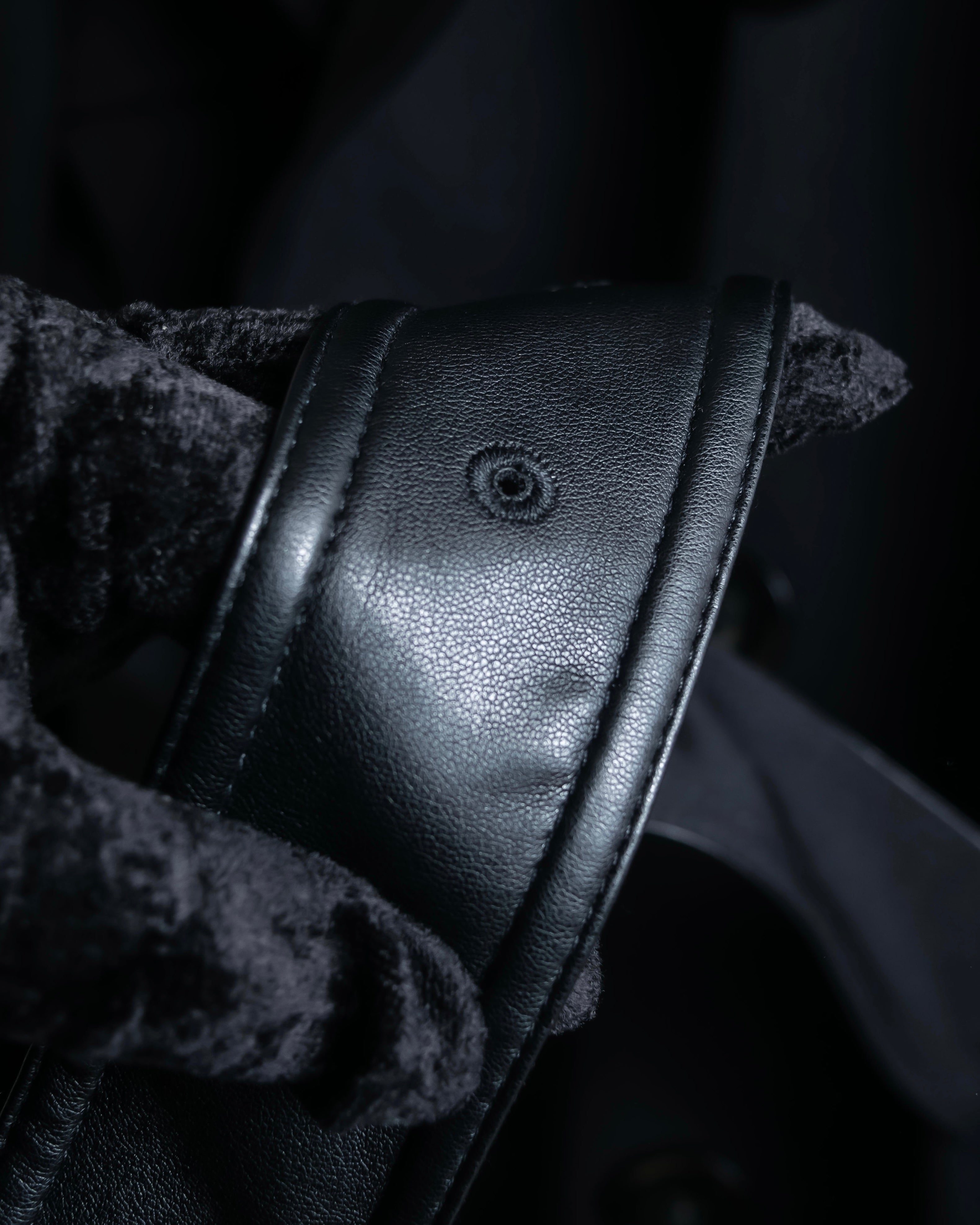 "VALENTINO" Belt docking design leather switching trench coat