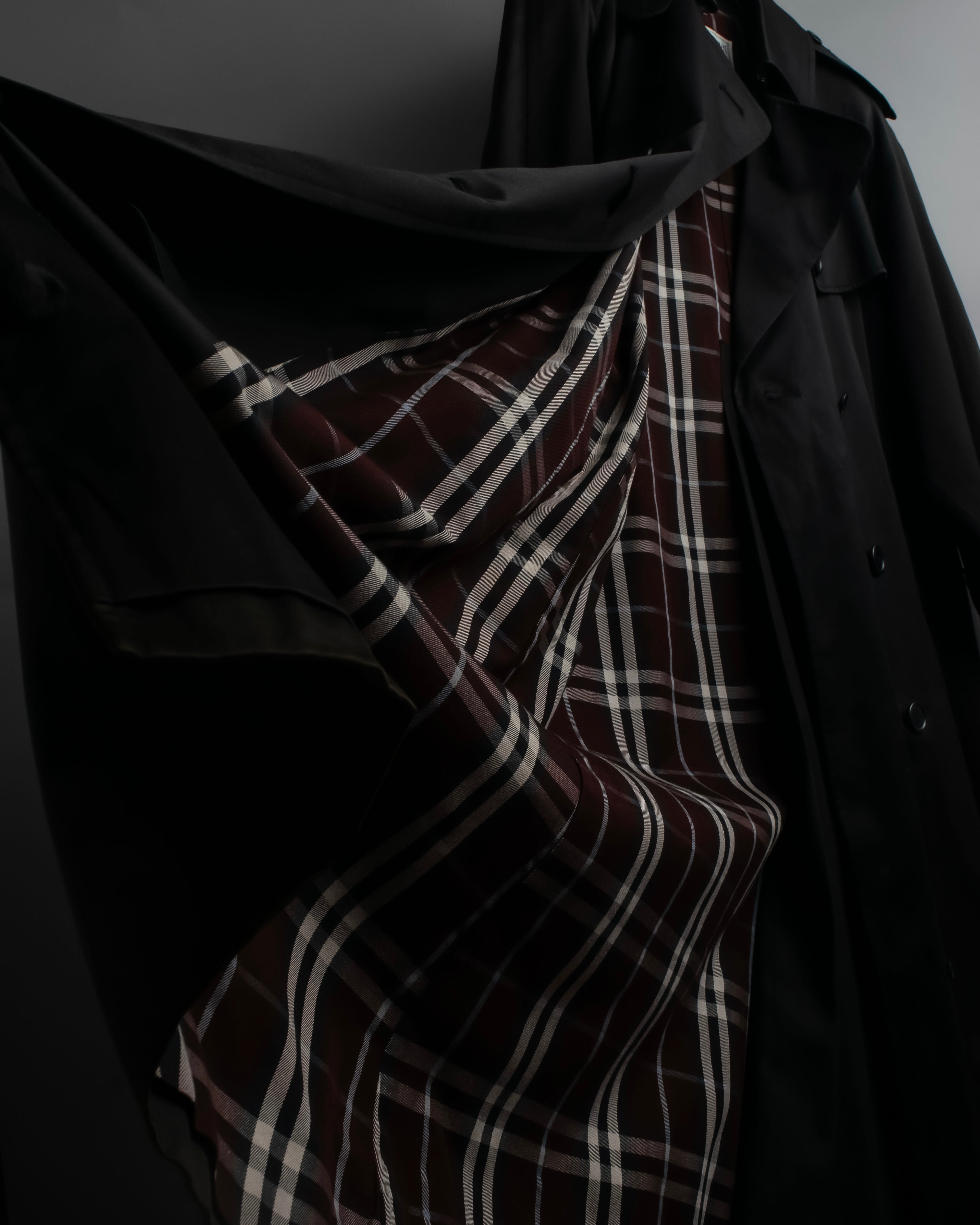 "BURBERRYS" Traditional detail double-breasted stand color trench coat