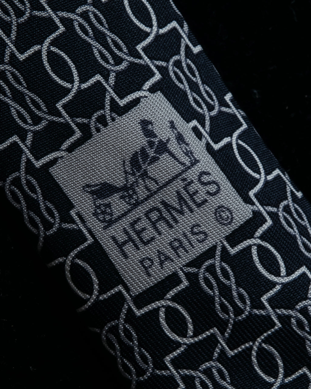 "HERMES" Chain motif silk necktie