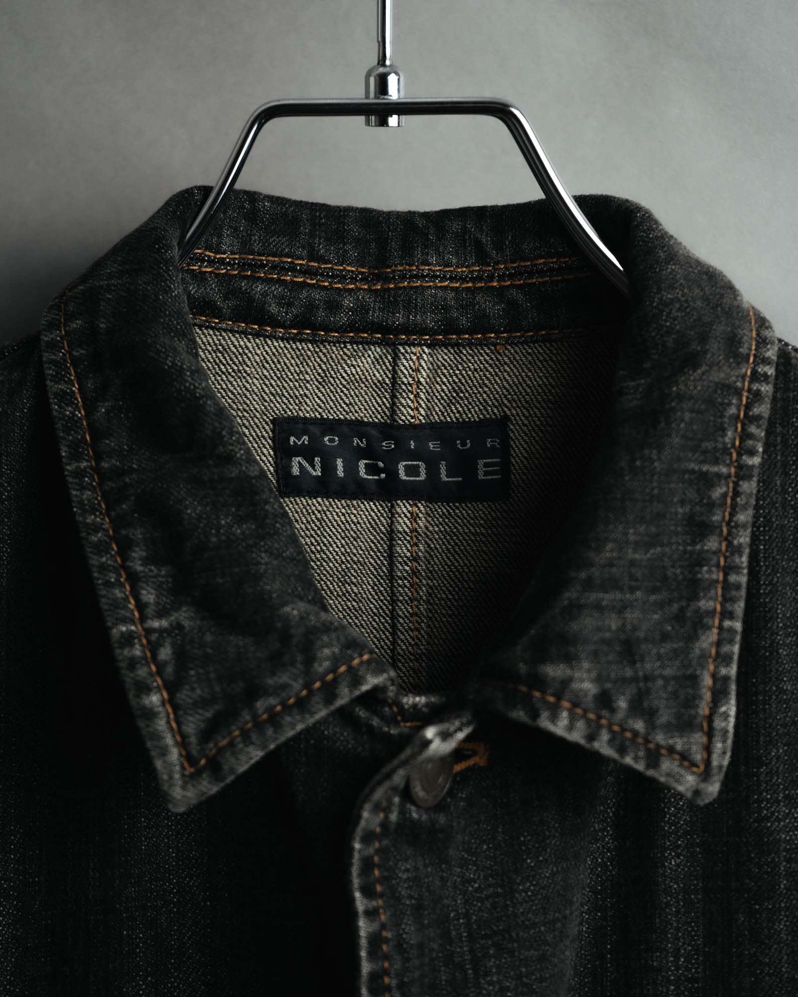 -MOOD MILLÉSIMES- 00’s faded black denim shirt jacket