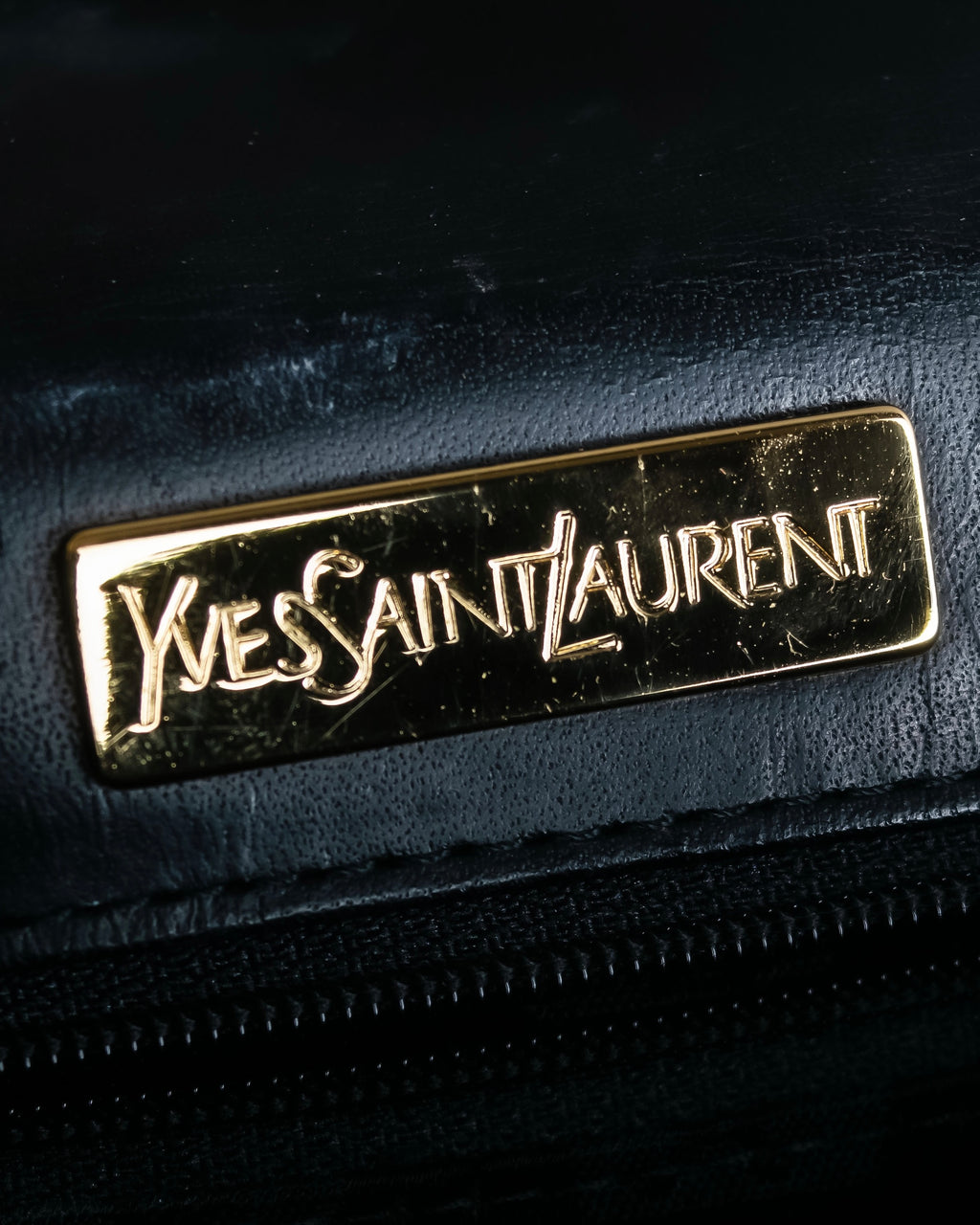 "YVES SAINT LAURENT" Braided stitch design crocodile embossed leather one-handle bag