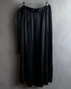 "ISSEY MIYAKE" Ribbon belt design pleats skirt