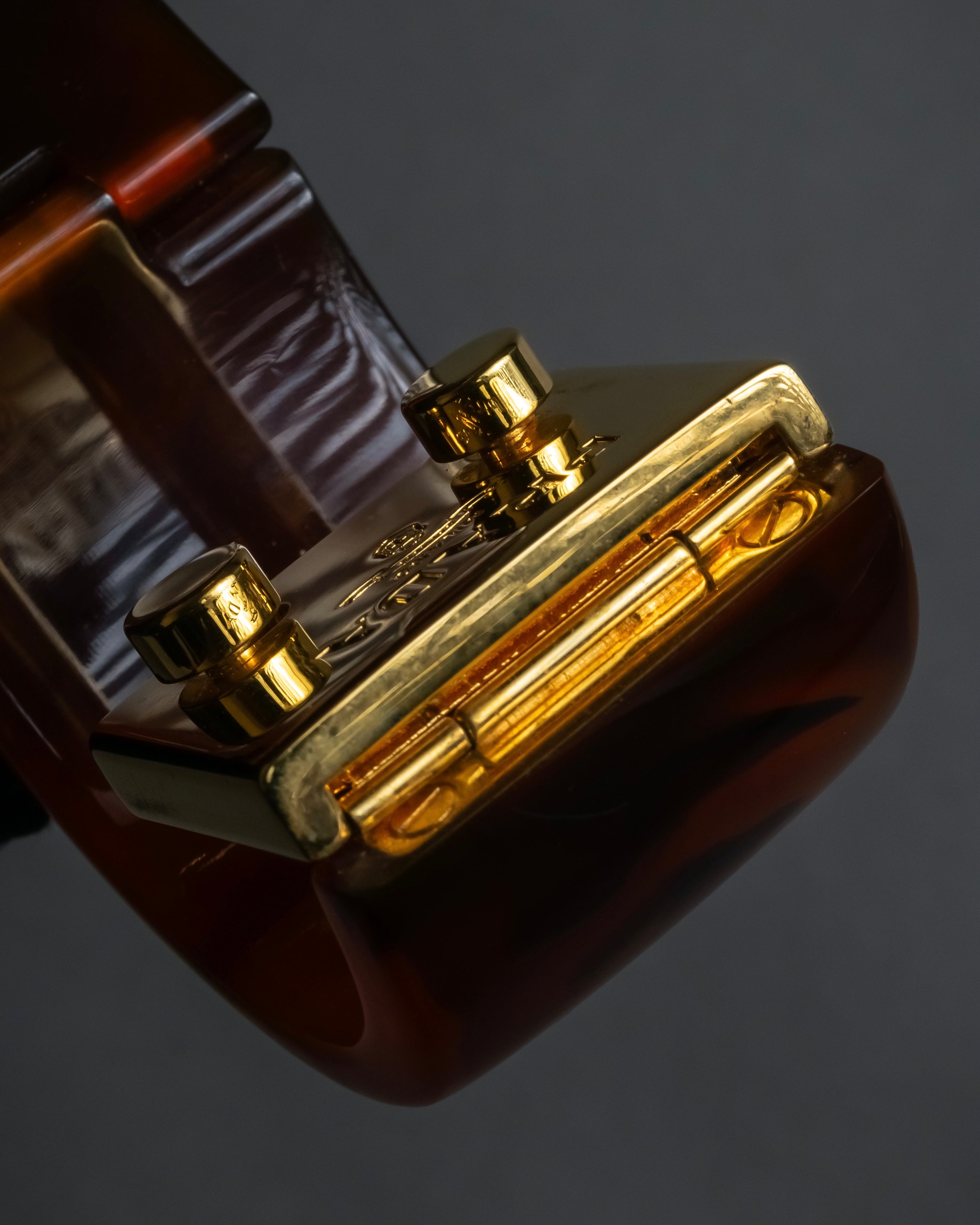 -MOOD Christmas Collections-
"PRADA" Miuccia Prada design tortoiseshell architectural bangle