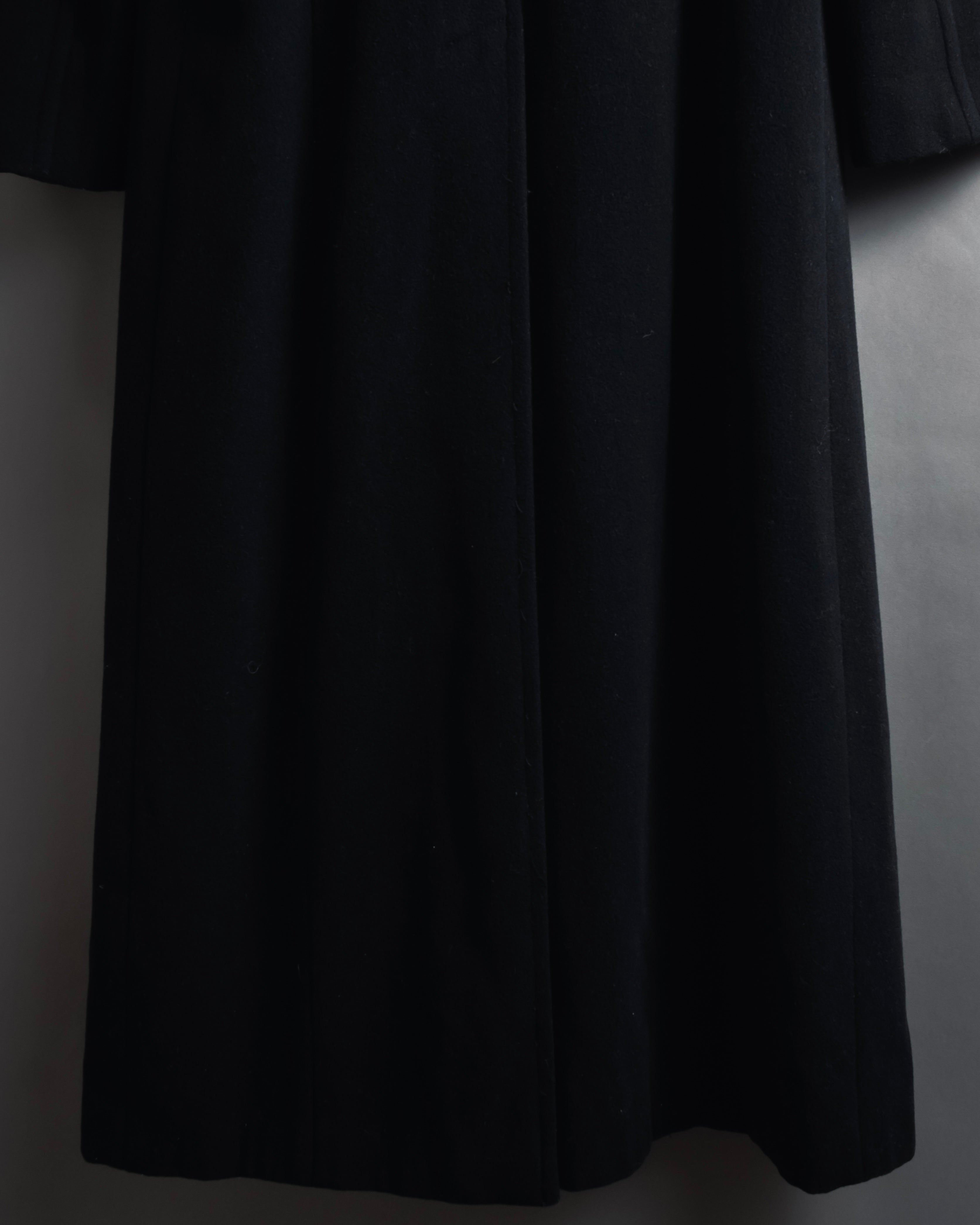 Abrigo con cuello de piel súper largo de los años 90-00 de MAX&Co.