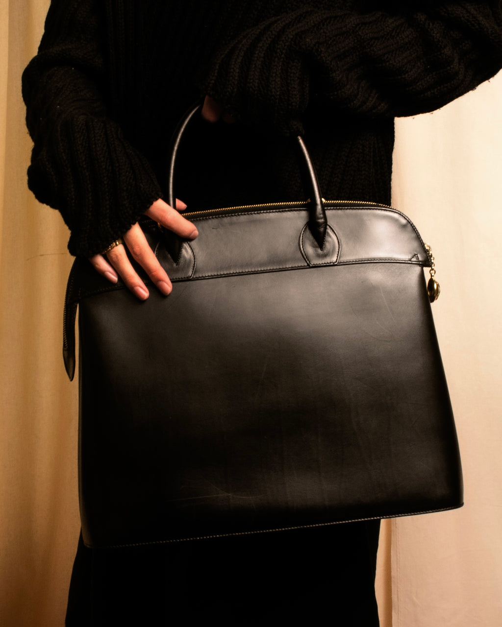 "Salvatore Ferragamo" 90's Animal motif studs design leather bag