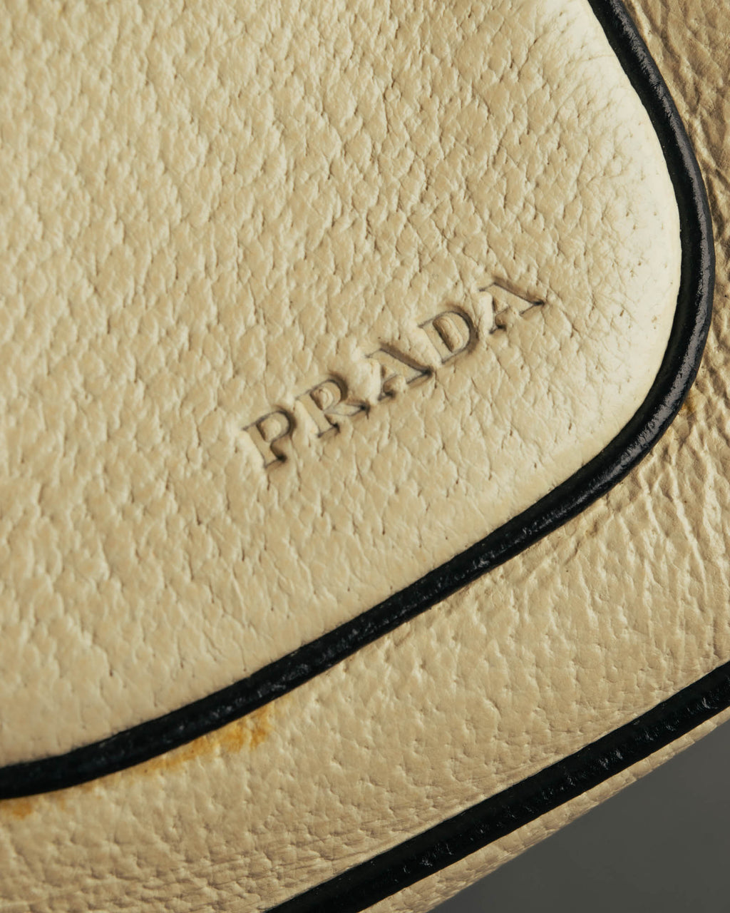 "PRADA" 90's-00's Cream pebbled leather shoulder bag