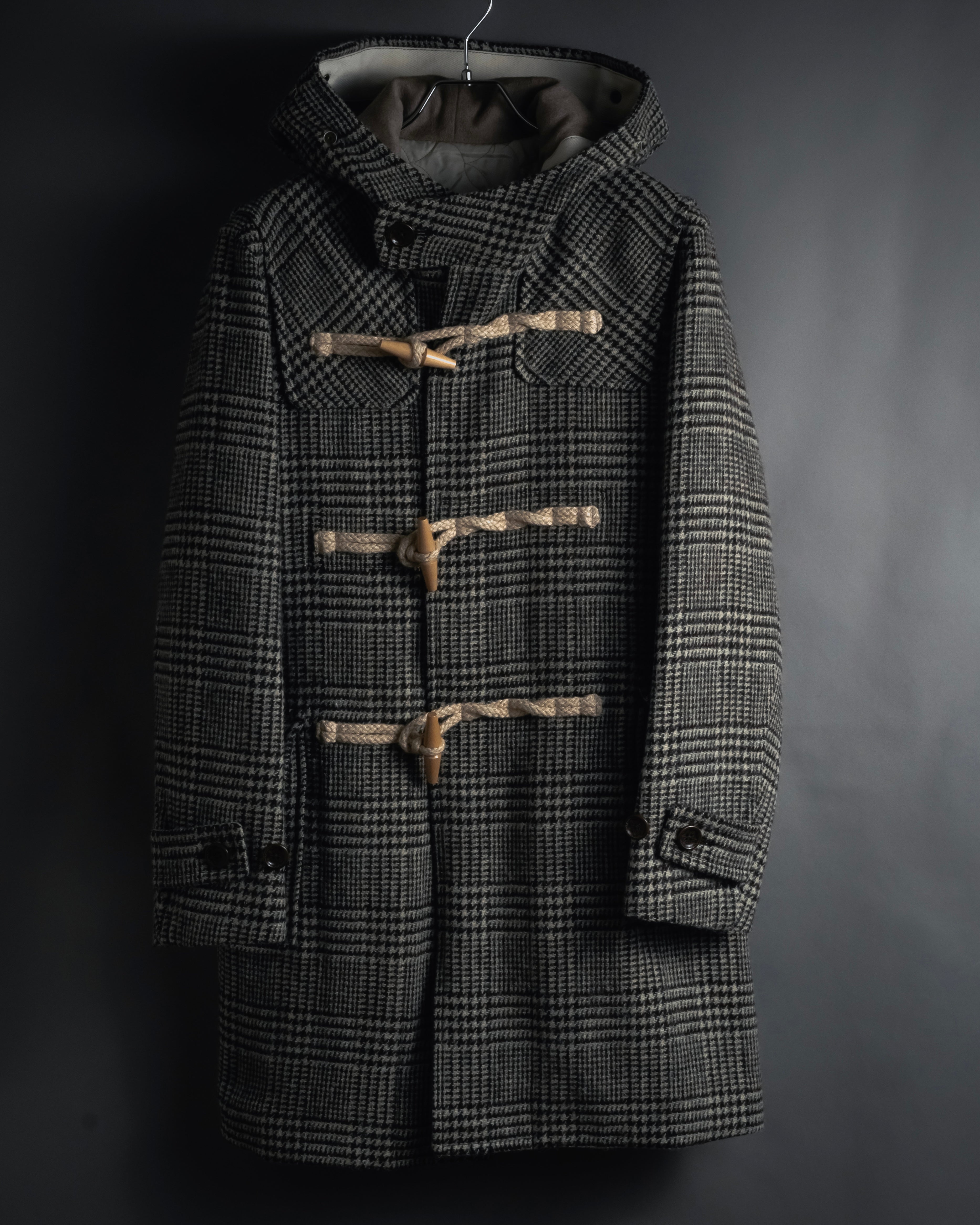 Harris Tweed” Hooded plaid duffle coat – MOOD