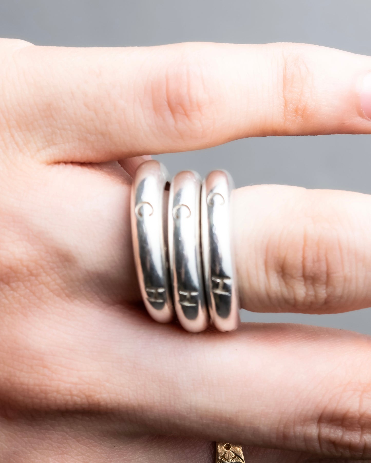 "CHANEL" Silver 925 three connected rings