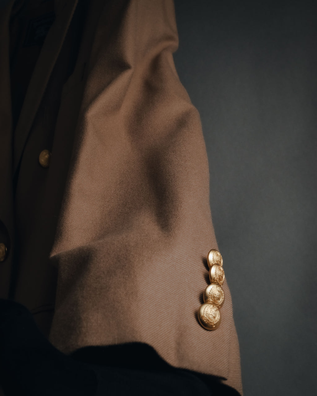 “Burberrys” 90’s crest button double breasted tailored jacket