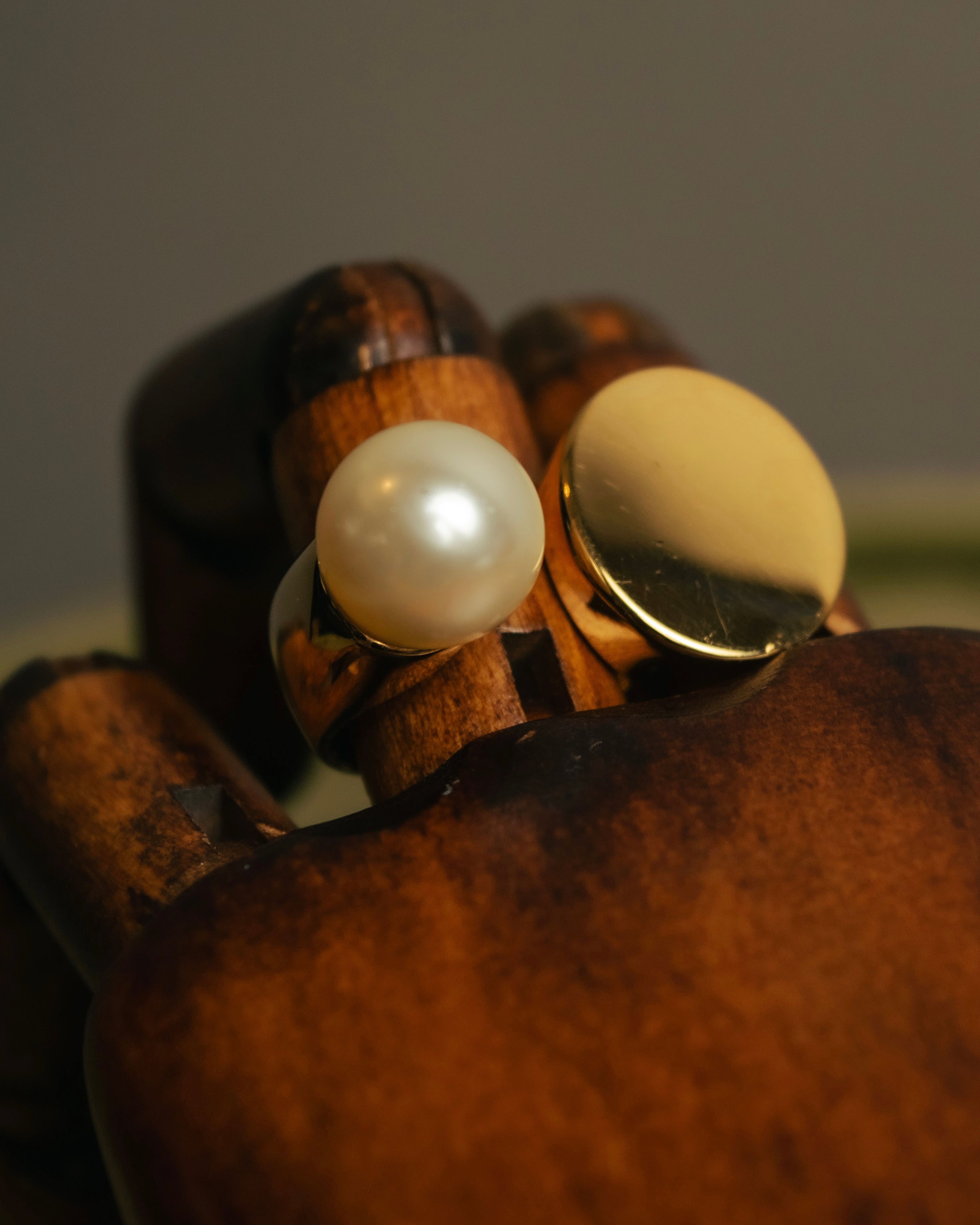 “Chloé” 2015-2016 darcey pearl fork ring