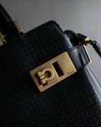 "Salvatore Ferragamo" Gancini motif monogram pattern 2-way shoulder bag