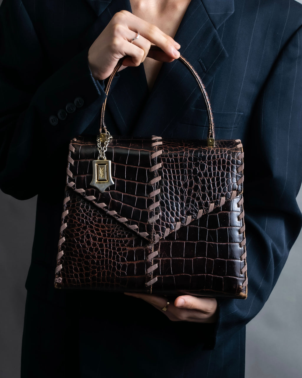 "YVES SAINT LAURENT" Crocodile pattern stitching handbag