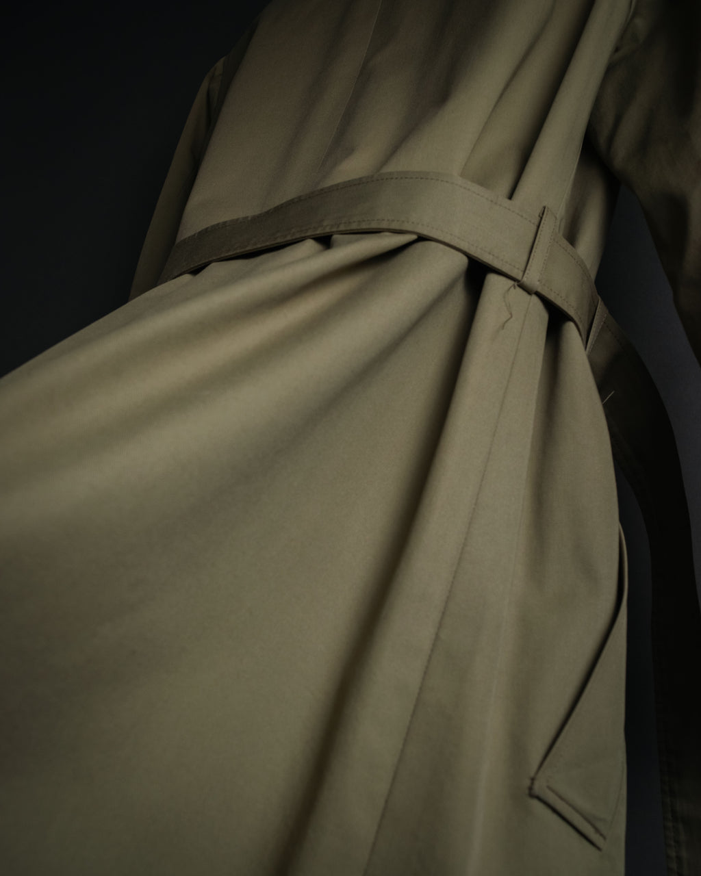 “Yves Saint Laurent” 80’s-90’s Corduroy collar belted trench coat